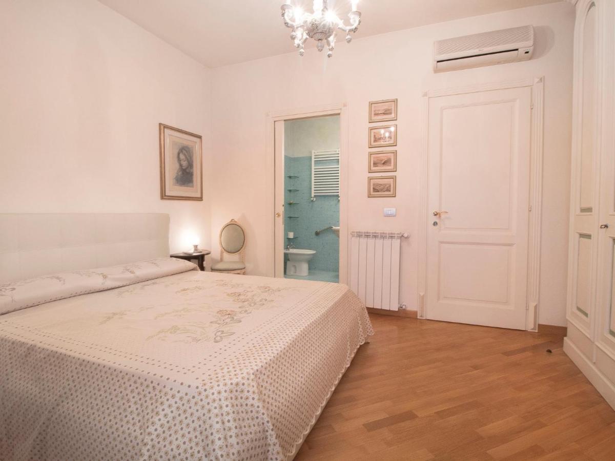 Apartment Lungomare By Interhome Viareggio Bagian luar foto