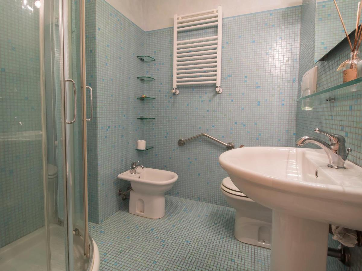 Apartment Lungomare By Interhome Viareggio Bagian luar foto